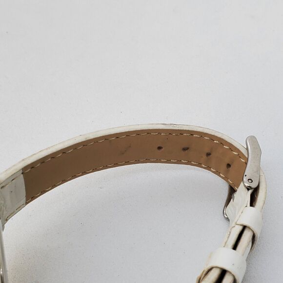 University of Wisconsin Badgers Women's Watch 34MM White Dial Bands New Battery - Picture 12 of 13